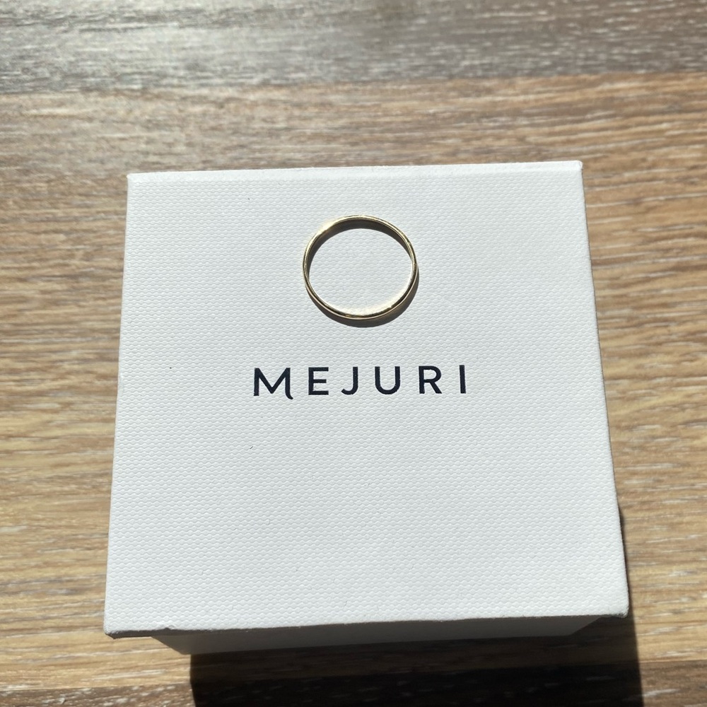Mejuri Gold Stacker Ring